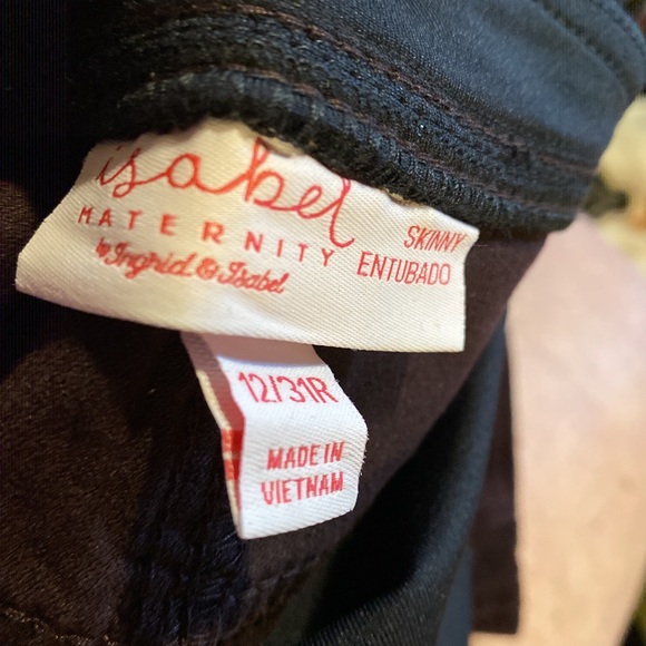 New Isabel skinny maternity crossover panel. Size 12/31R. Color burgundy - Picture 12 of 16